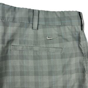 Nike Shorts Mens 38 FitDry Beige Tan Plaid Stretch Golf Chino 10” Inseam